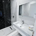 Royal G Max Hotel 5*