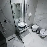 Royal G Max Hotel Golem (Tirana)