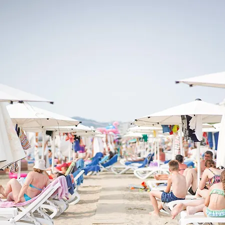 Royal G Max 5* Golem (Tirana)