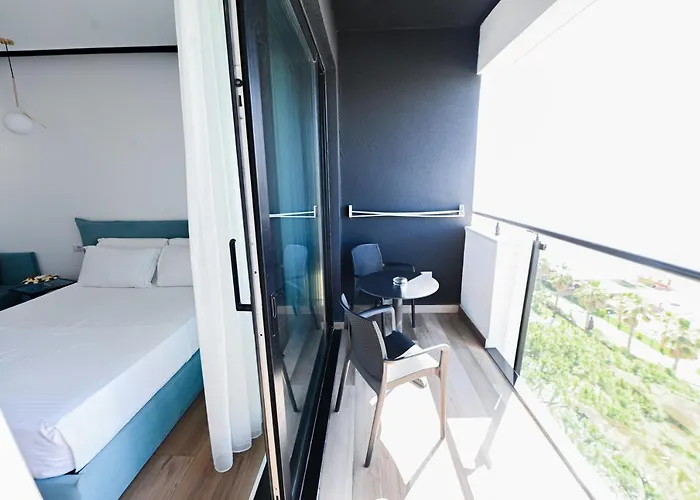 Hotel Royal G Max Golem (Tirana)