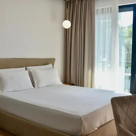 Royal G Max 5* 골렘