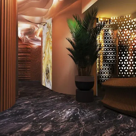 Royal G Max 5* Golem (Tirana)