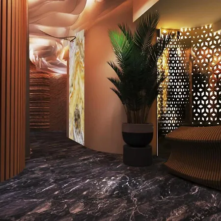 Royal G Max 5* Golem (Tirana)