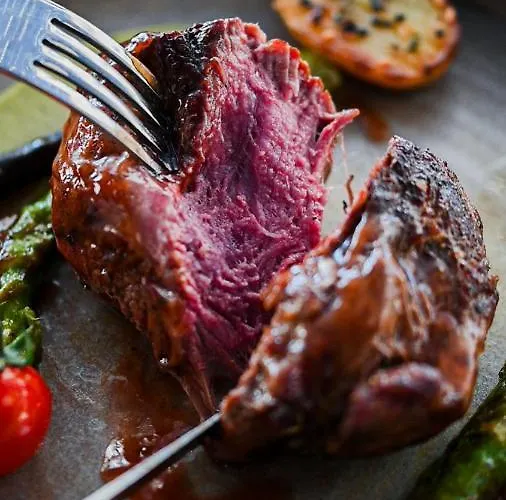 Royal G Max Hotel 5*