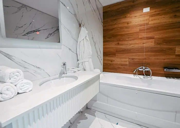 Hotel Royal G Max 5*