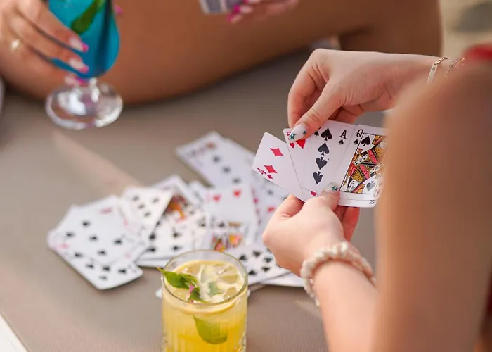 Отель Royal G Max 5*